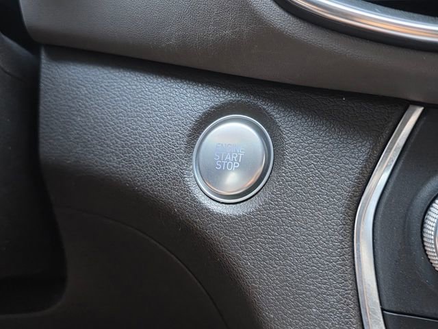 Used 2020 Hyundai Santa Fe SEL image 24