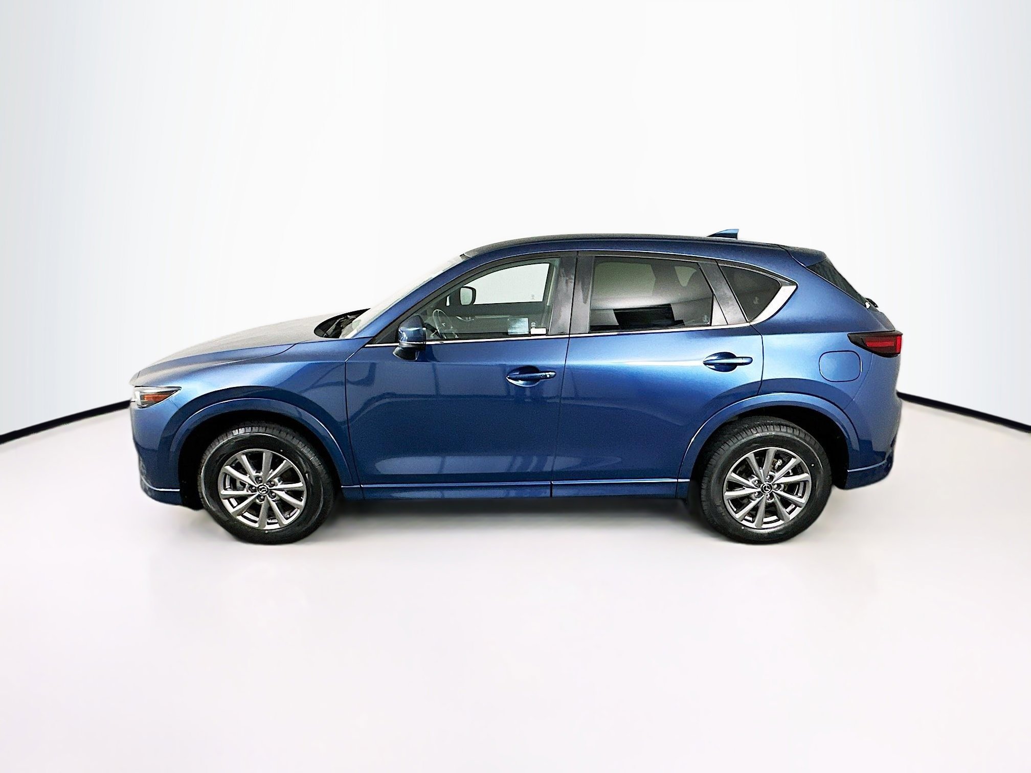 Used 2024 MAZDA CX-5 AWD 2.5 S w/ Select Package image 4