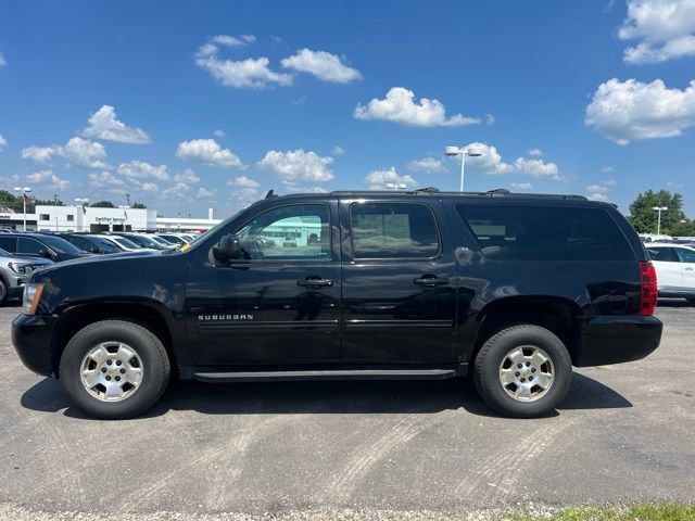 Used 2013 Chevrolet Suburban LT AWD/4WD image 7