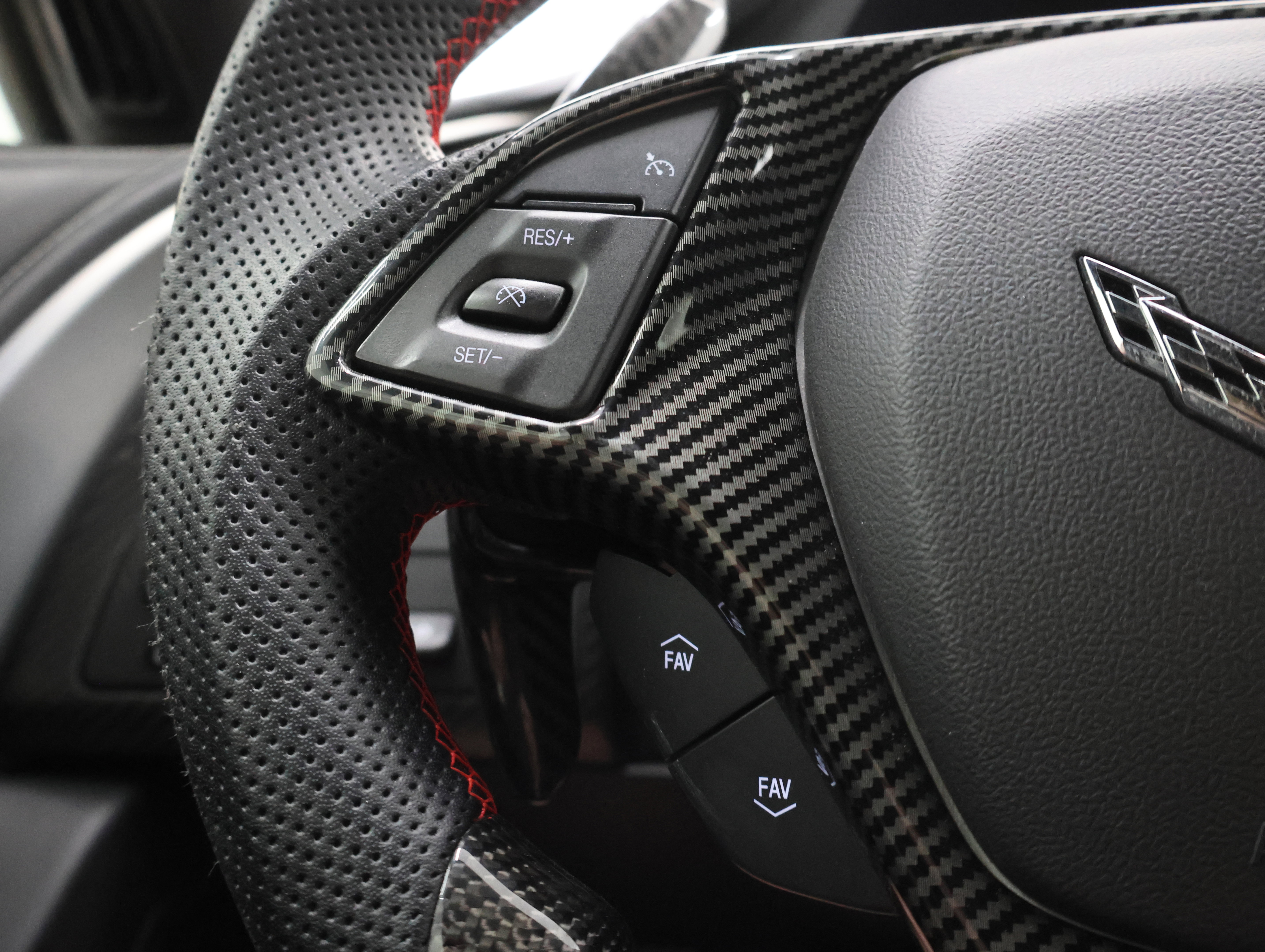 Used 2014 Chevrolet Corvette Stingray Convertible w/ 3LT Preferred Equipment Group RWD image 14