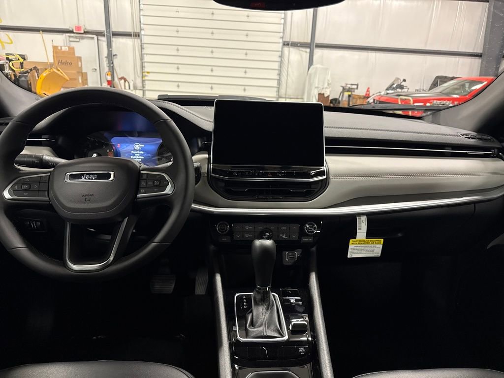 New 2026 Jeep Compass Limited image 12