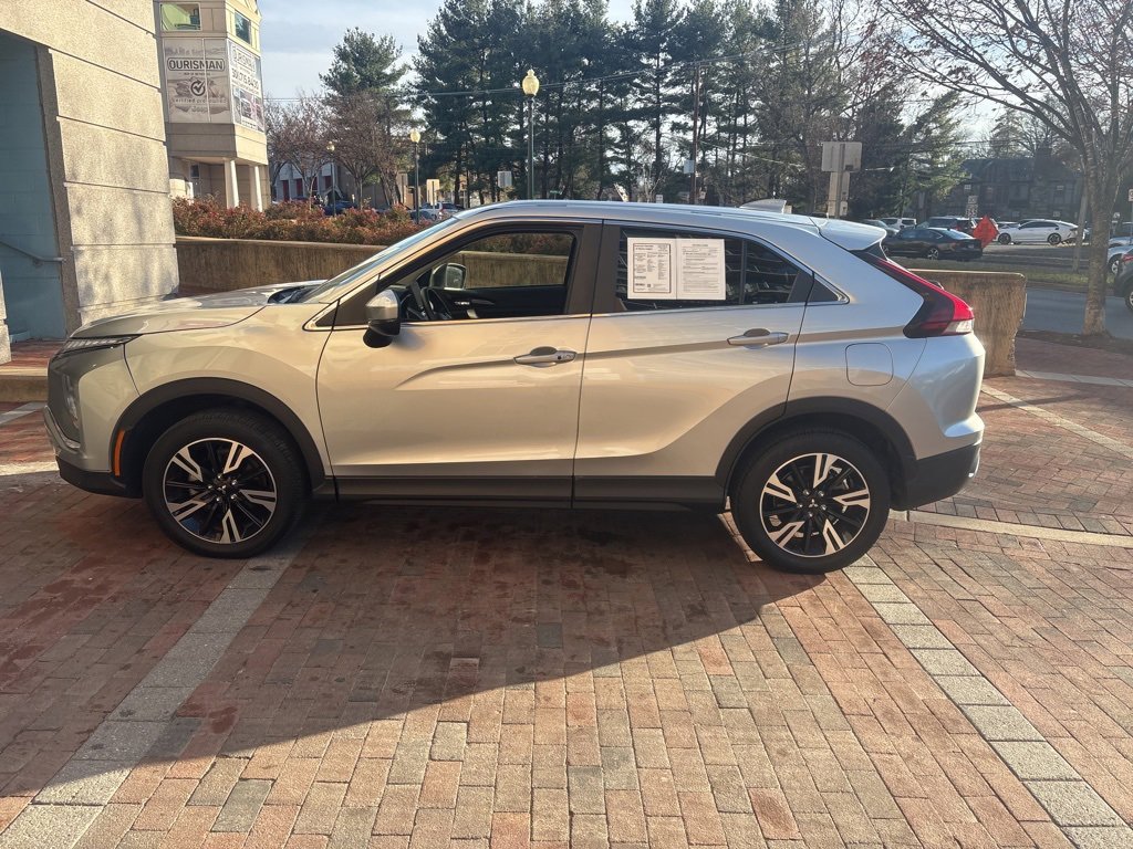 Used 2024 Mitsubishi Eclipse Cross SE image 6