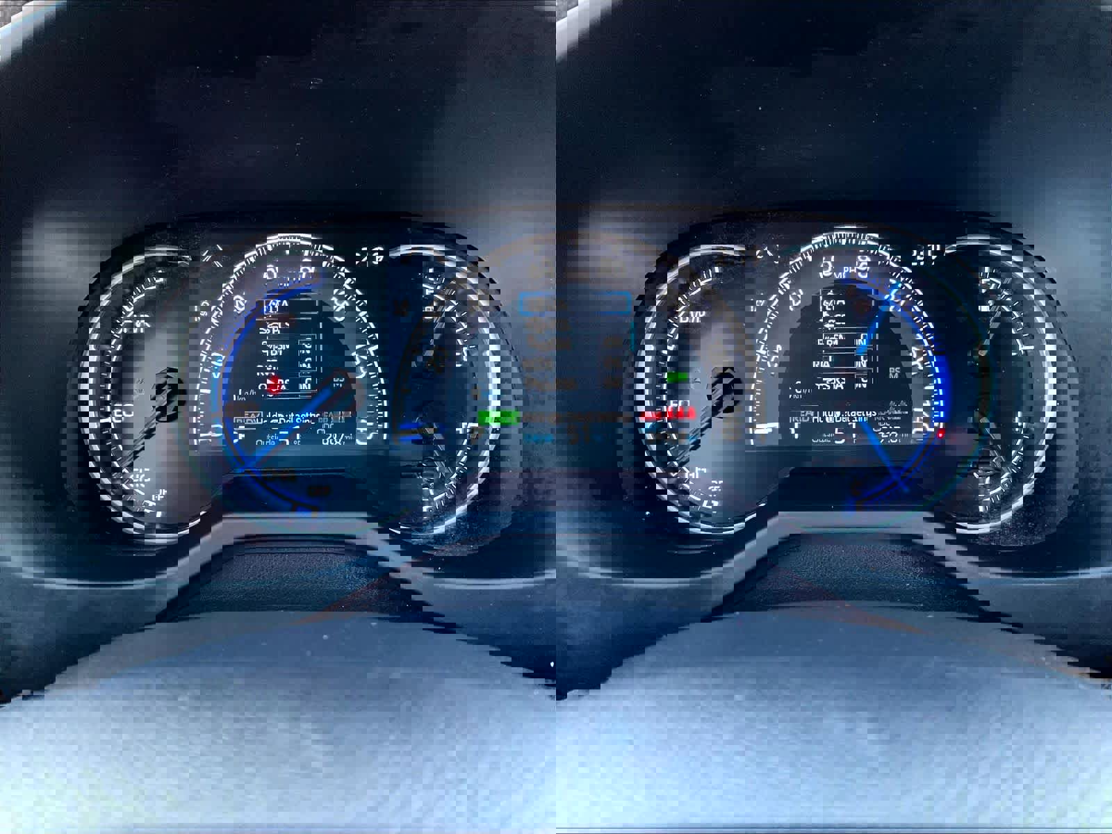 Used 2023 Toyota RAV4 XLE image 25