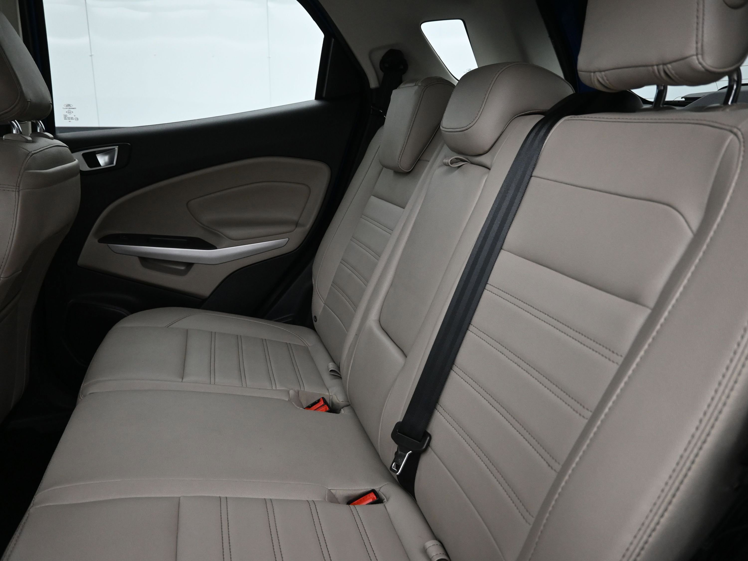 Used 2022 Ford EcoSport Titanium image 21