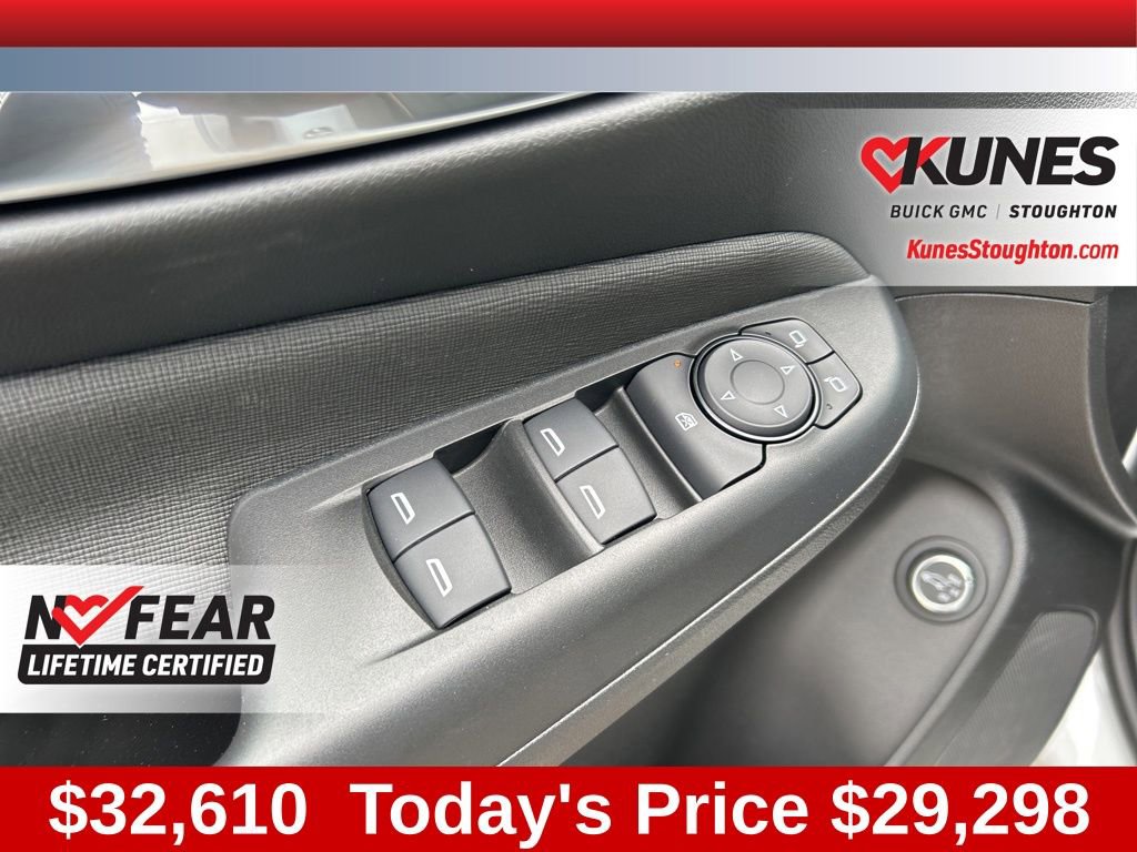 New 2025 Buick Envista Avenir image 22