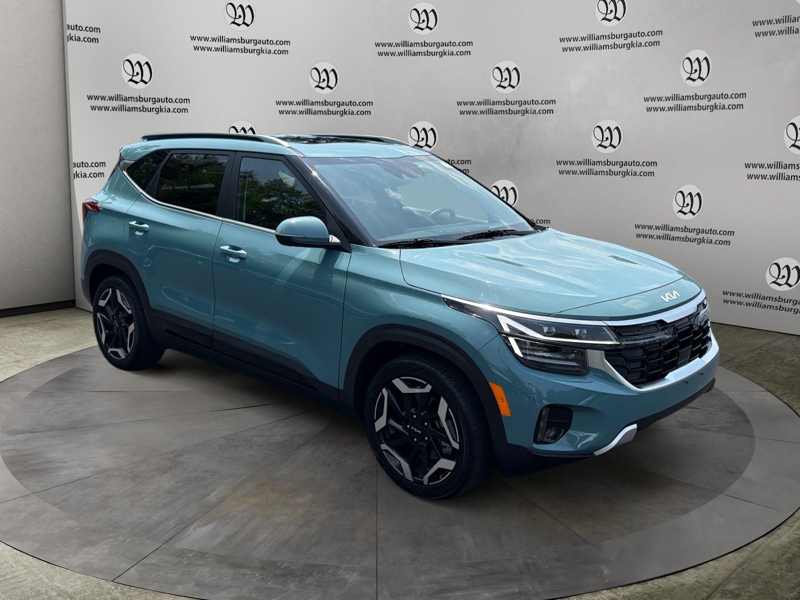 Used 2024 Kia Seltos SX w/ SX Sunroof Package AWD/4WD image 7