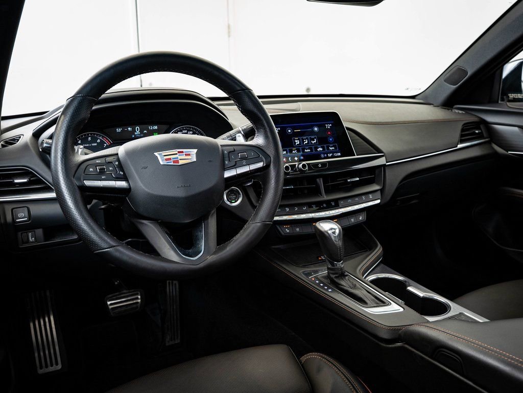 Used 2025 Cadillac CT4 Sport w/ Climate Package image 4