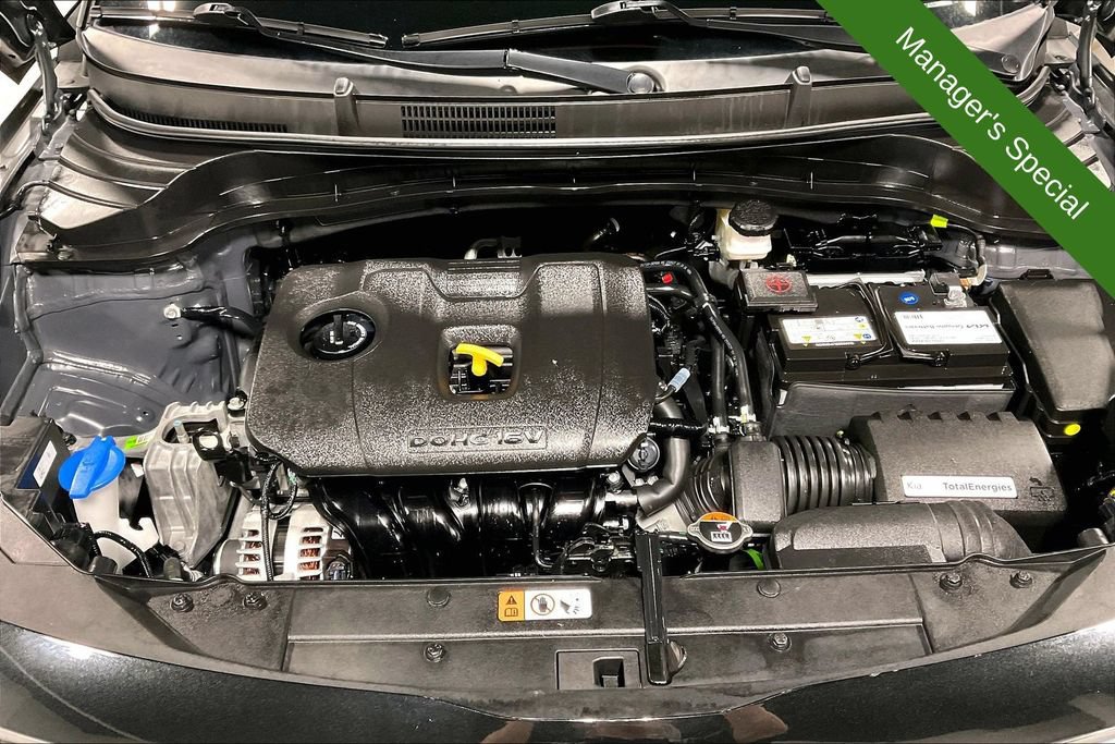 Used 2025 Kia Soul LX w/ LX Technology Package FWD image 11