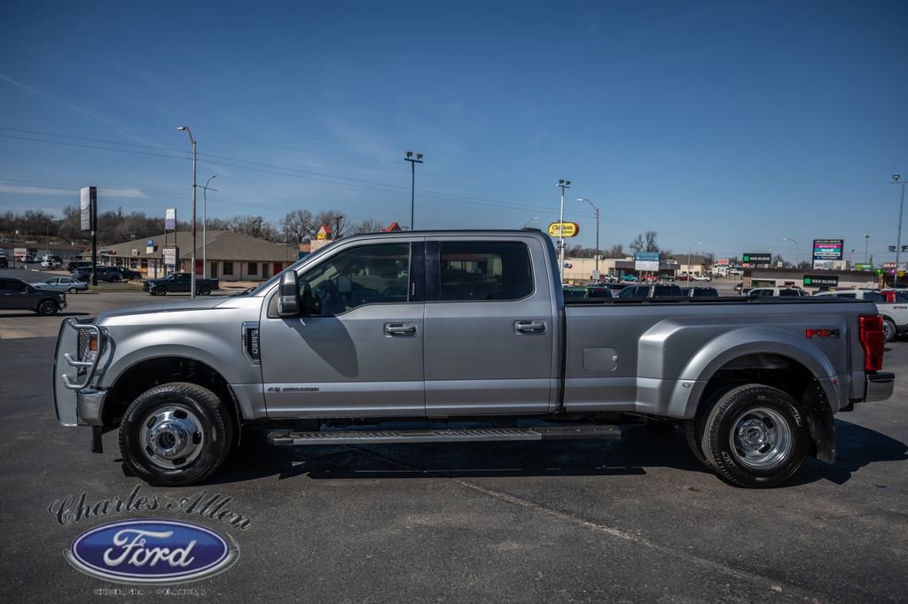 Used 2021 Ford F350 Lariat w/ Lariat Value Package image 4