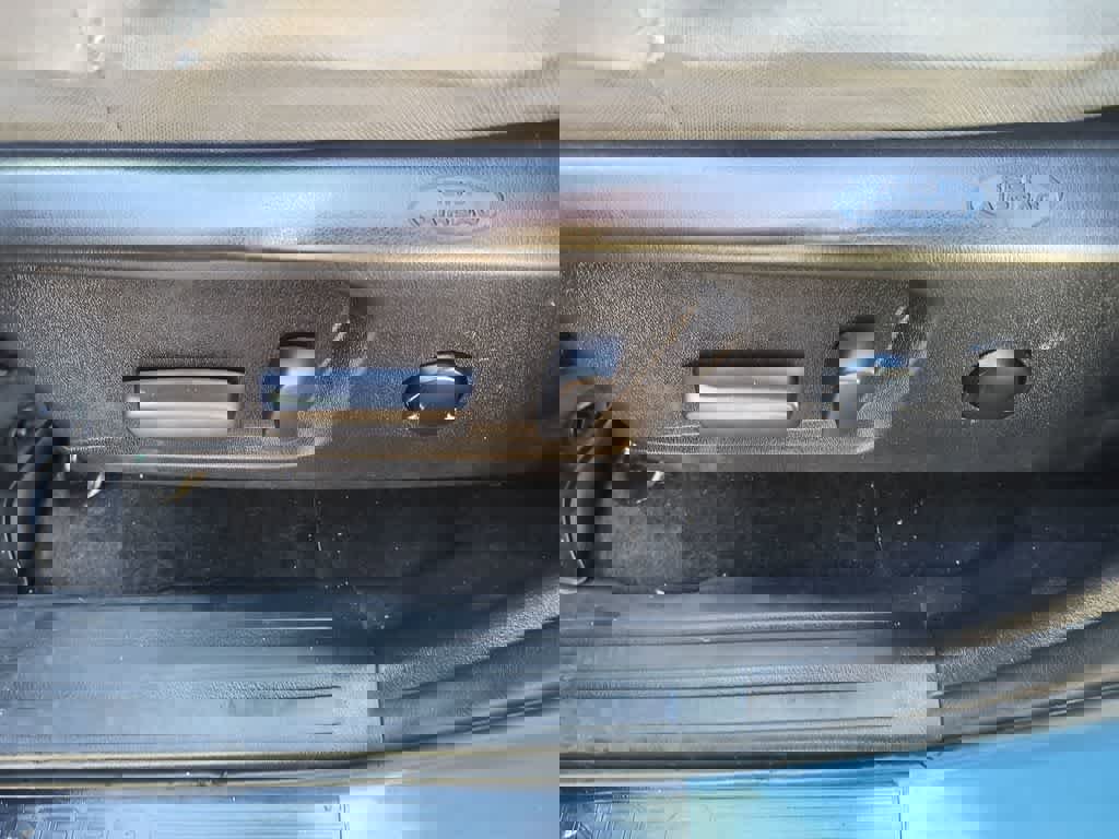 Used 2019 Toyota Tundra SR5 w/ TRD Off Road Package image 12