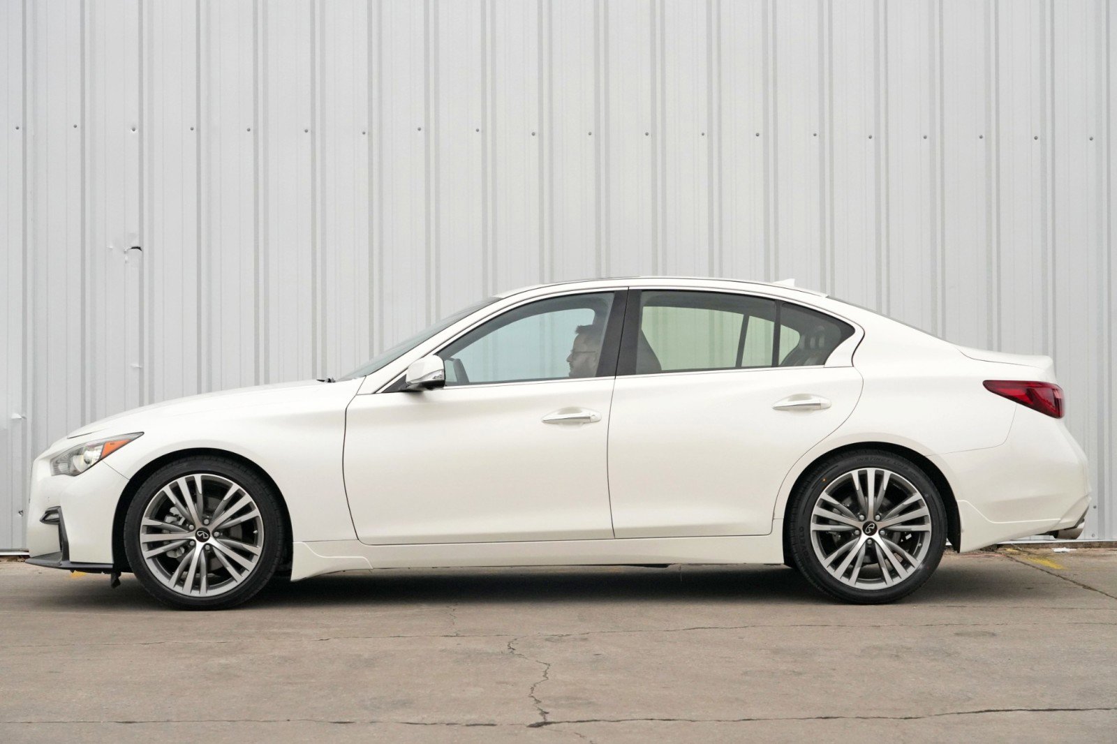 Used 2022 INFINITI Q50 Sensory w/ Cargo Package image 8