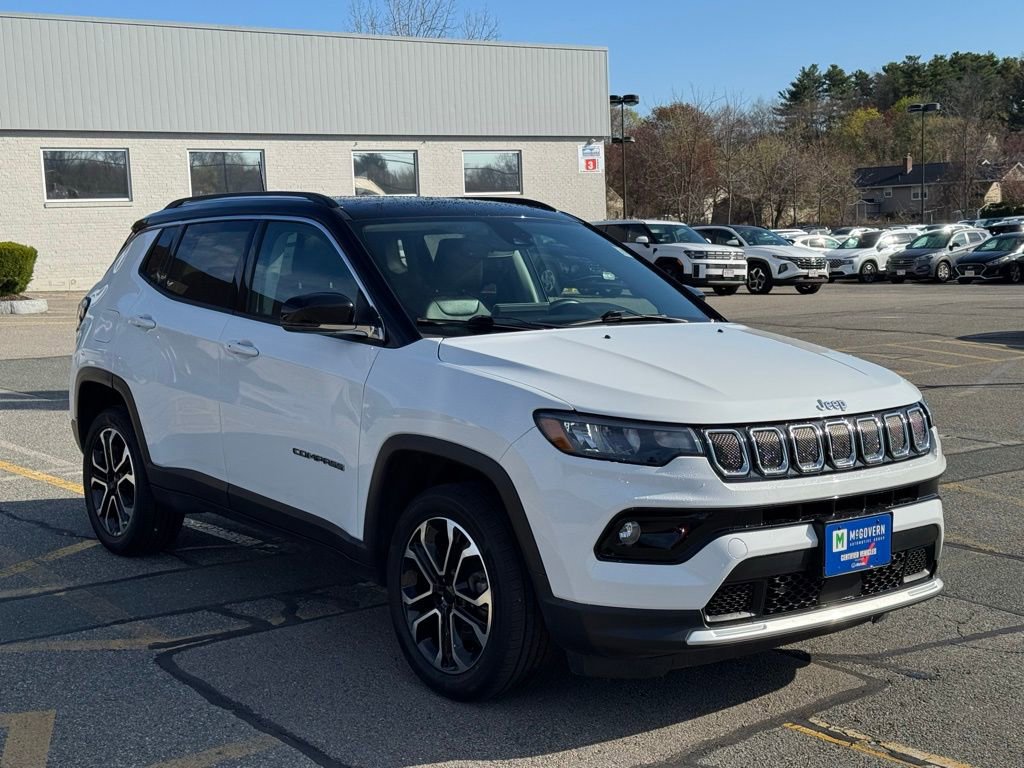 Used 2022 Jeep Compass Limited w/ Sun and Sound Group image 8