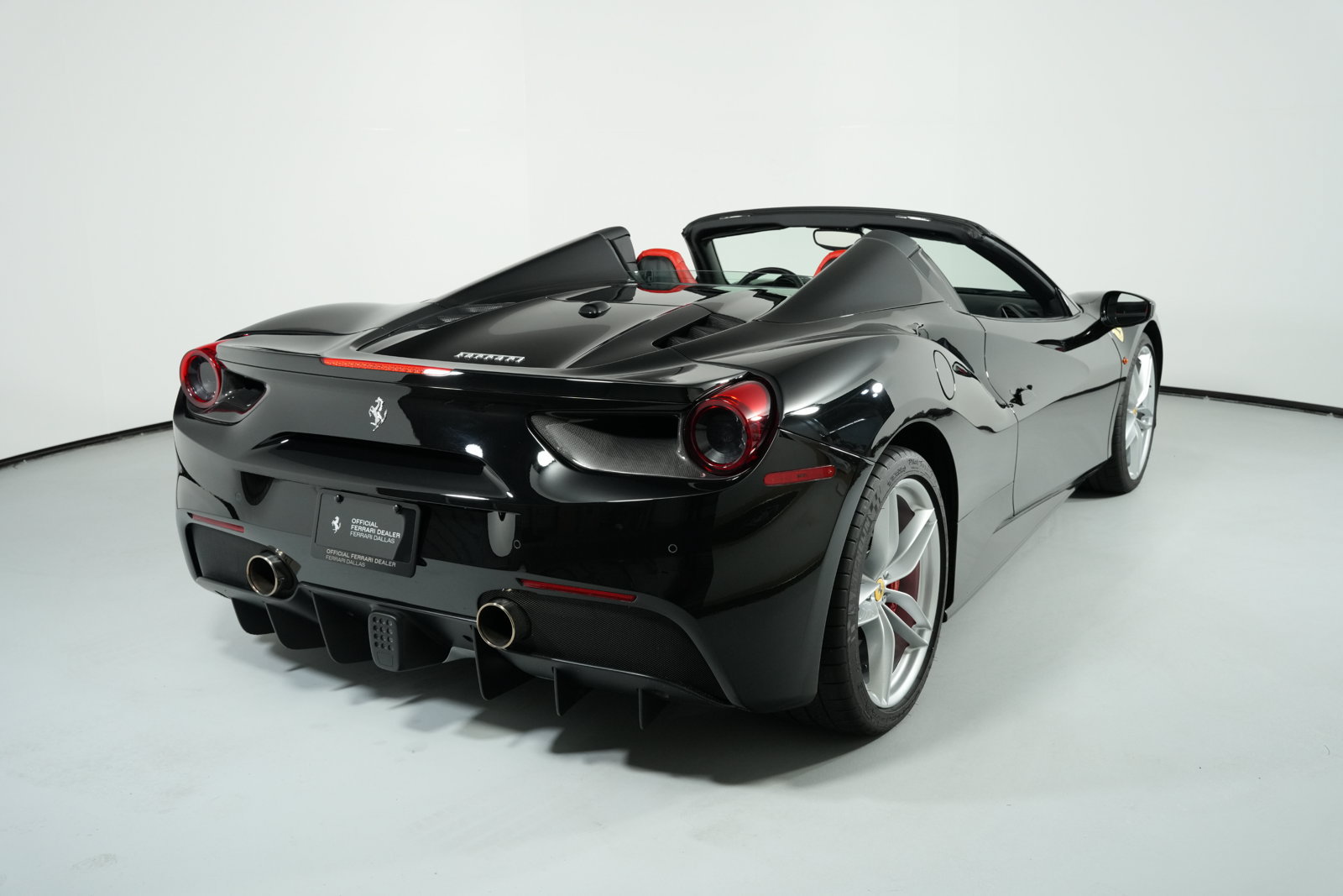 Certified 2017 Ferrari 488 Spider RWD image 25