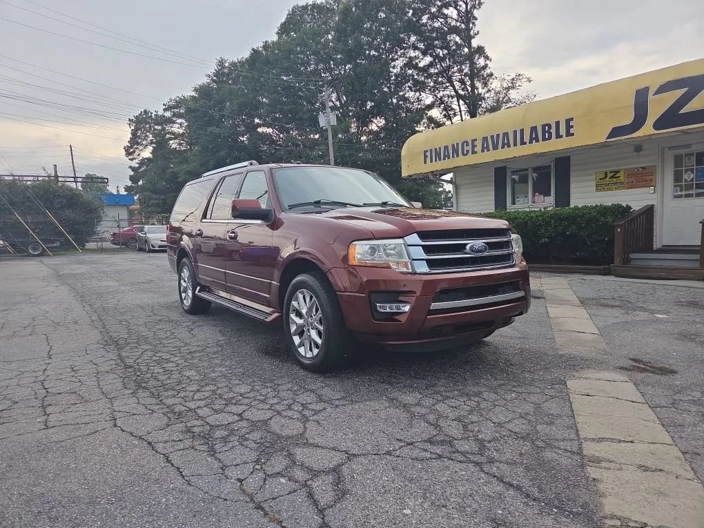 Used 2017 Ford Expedition EL Limited RWD image 1