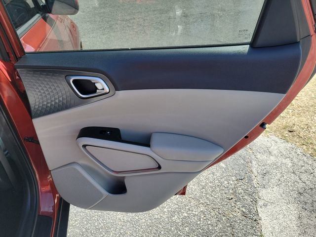 Used 2021 Kia Soul S image 30