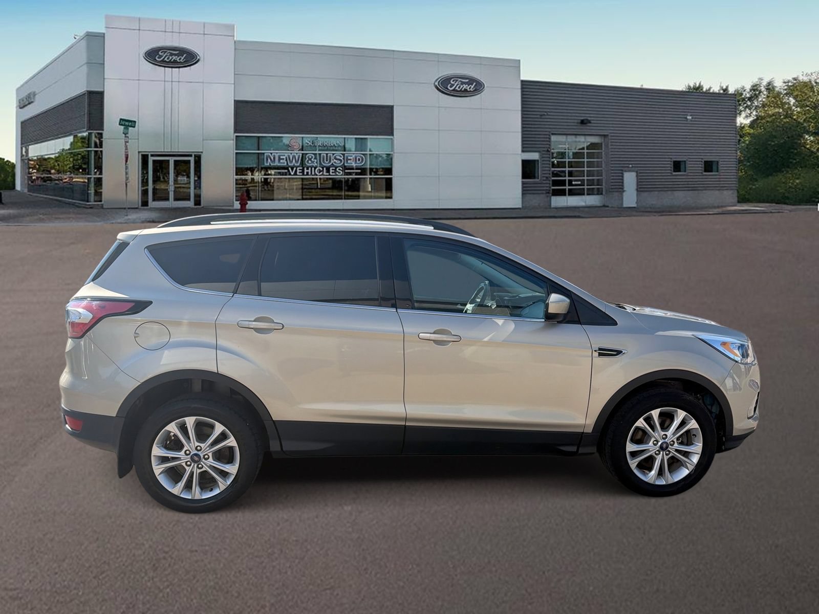Used 2018 Ford Escape SEL AWD/4WD image 10