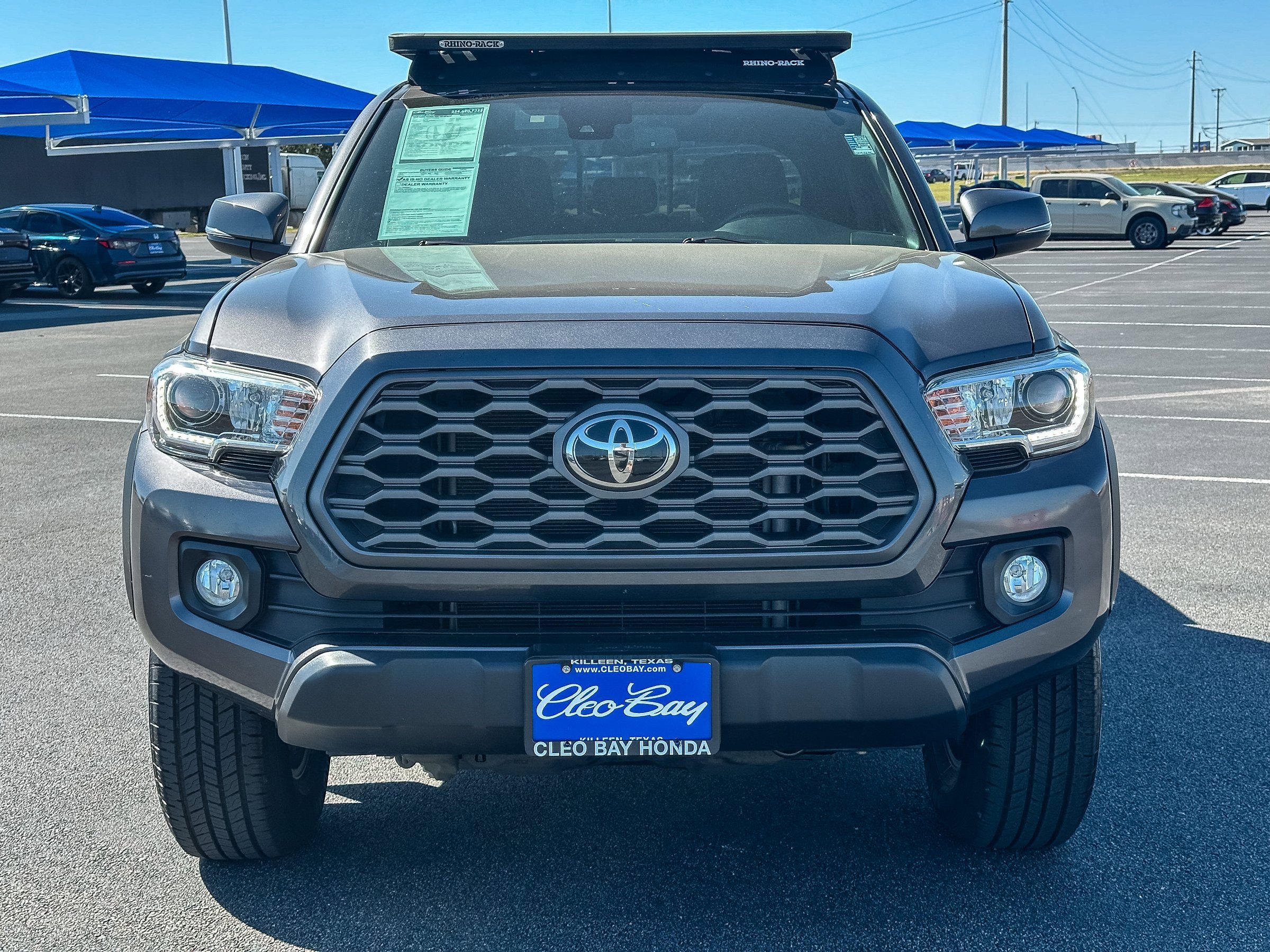 Used 2020 Toyota Tacoma TRD Off-Road w/ Technology Package image 11
