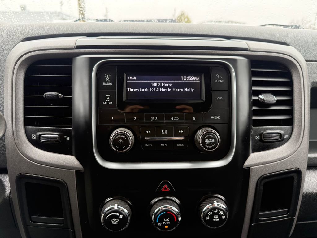 Used 2018 RAM 3500 Tradesman image 19