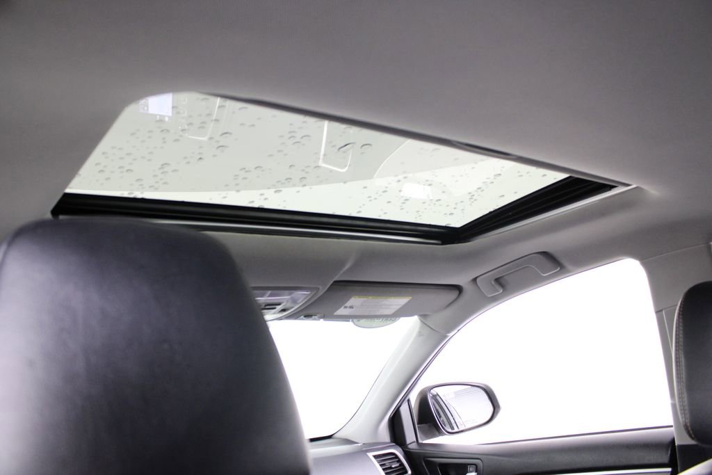 Used 2019 Toyota Highlander Limited image 24