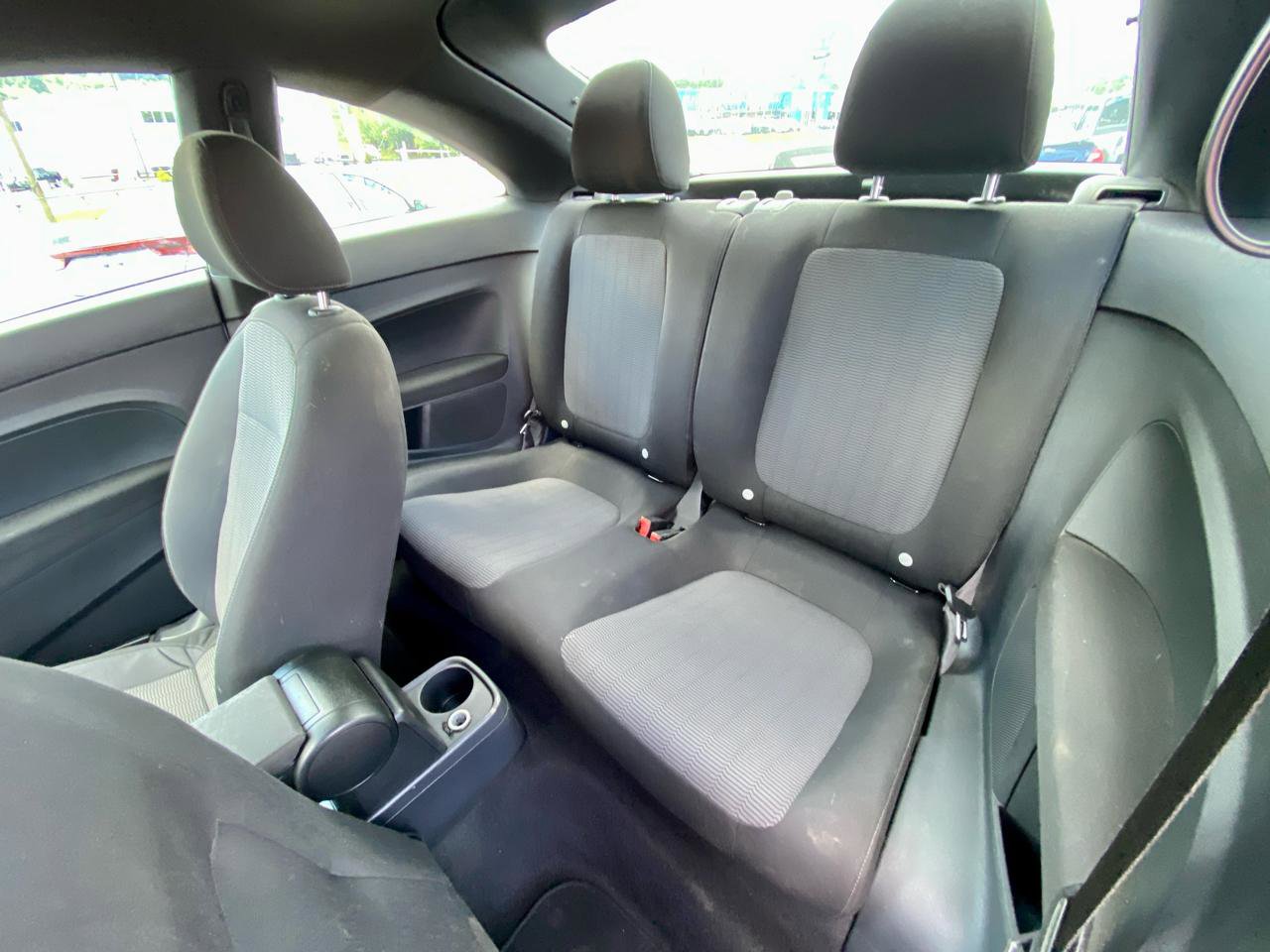Used 2014 Volkswagen Beetle 1.8T FWD image 11