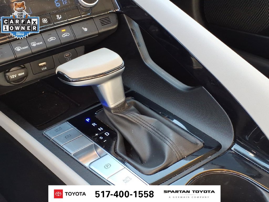 Used 2025 Hyundai Elantra Limited FWD image 22