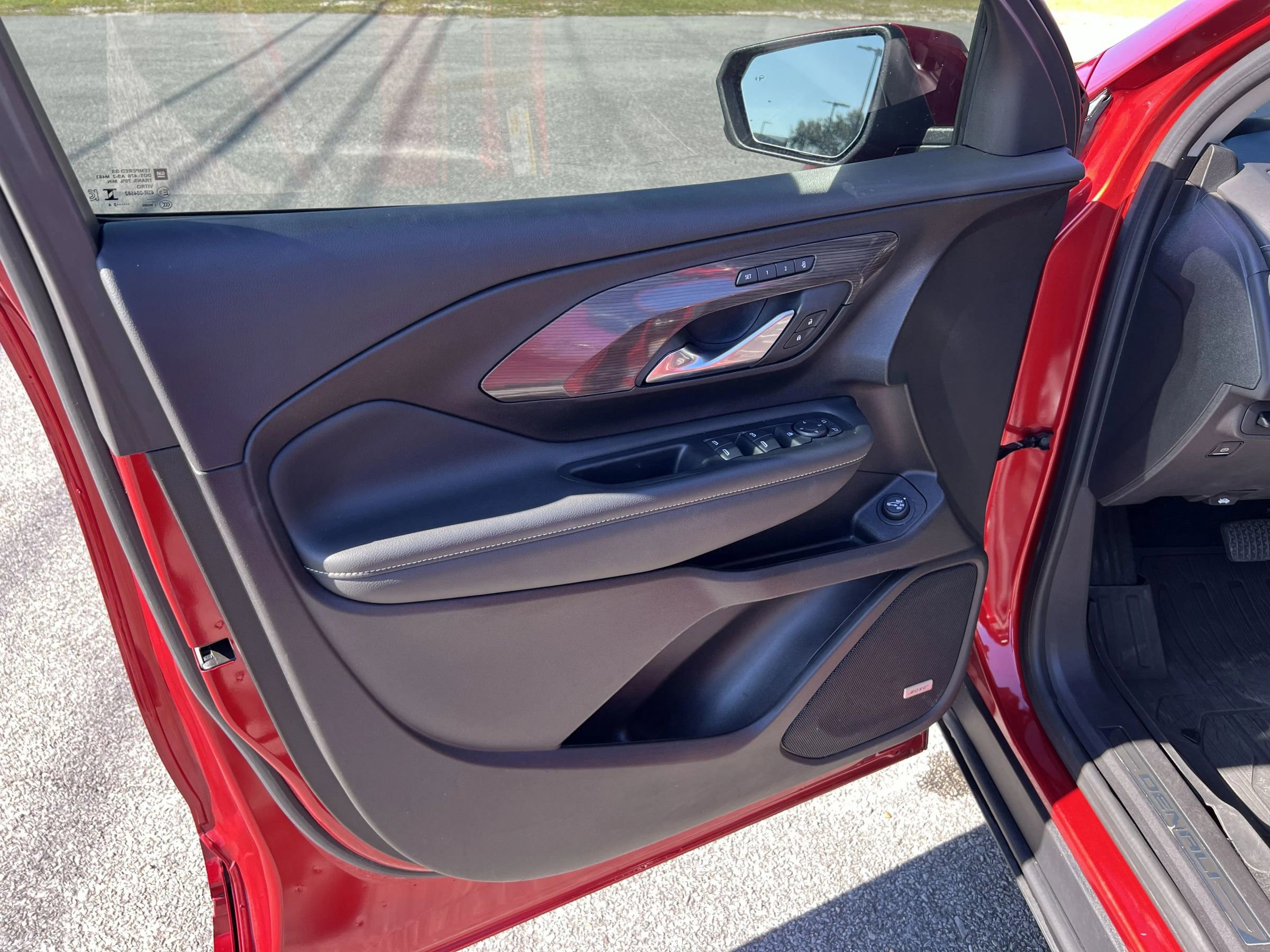 Used 2024 GMC Terrain Denali w/ Denali Premium Package image 15