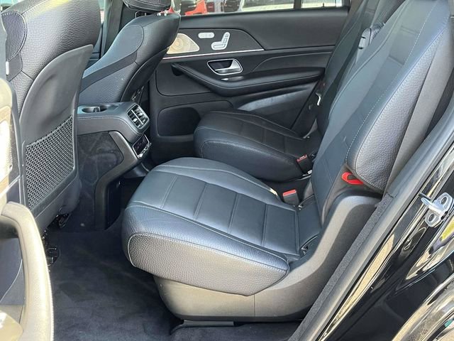 Used 2022 Mercedes-Benz GLS 450 4MATIC image 16