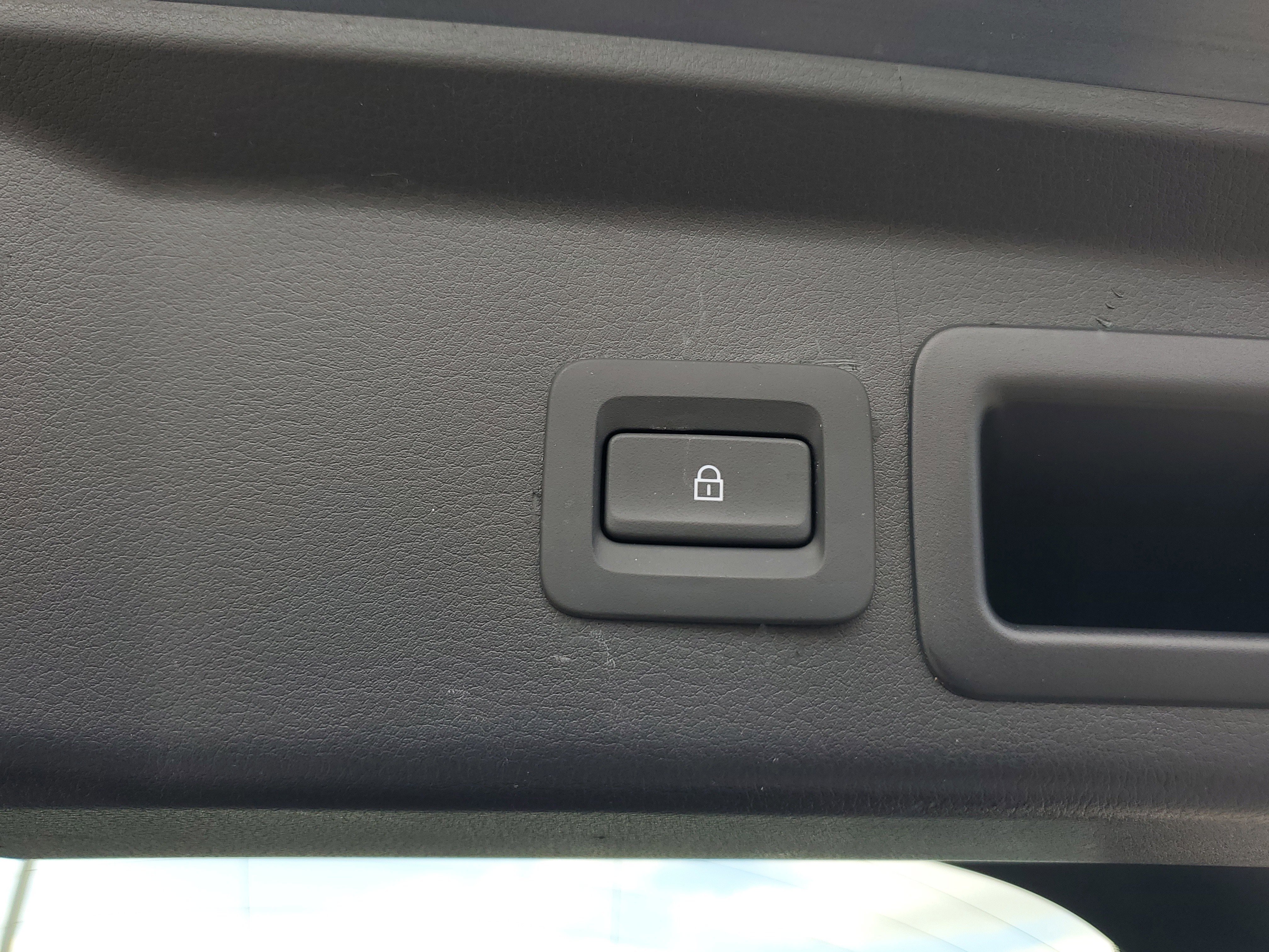 Used 2023 MAZDA CX-30 AWD 2.5 S w/ Preferred Package image 17