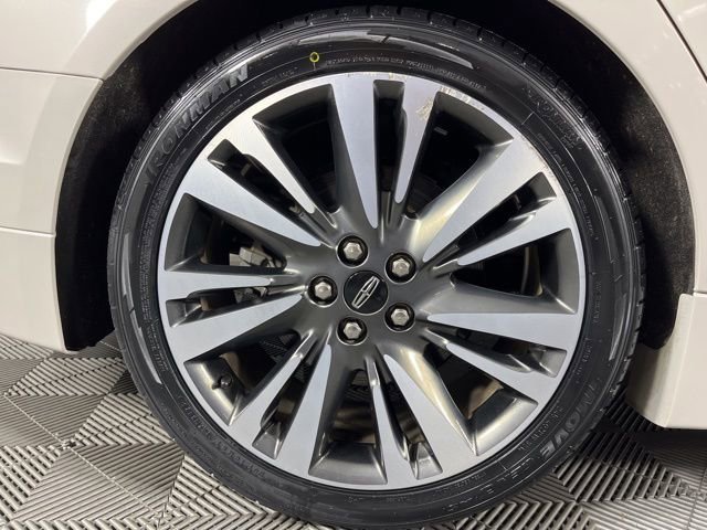 Used 2020 Lincoln MKZ Reserve w/ Elements Package image 15