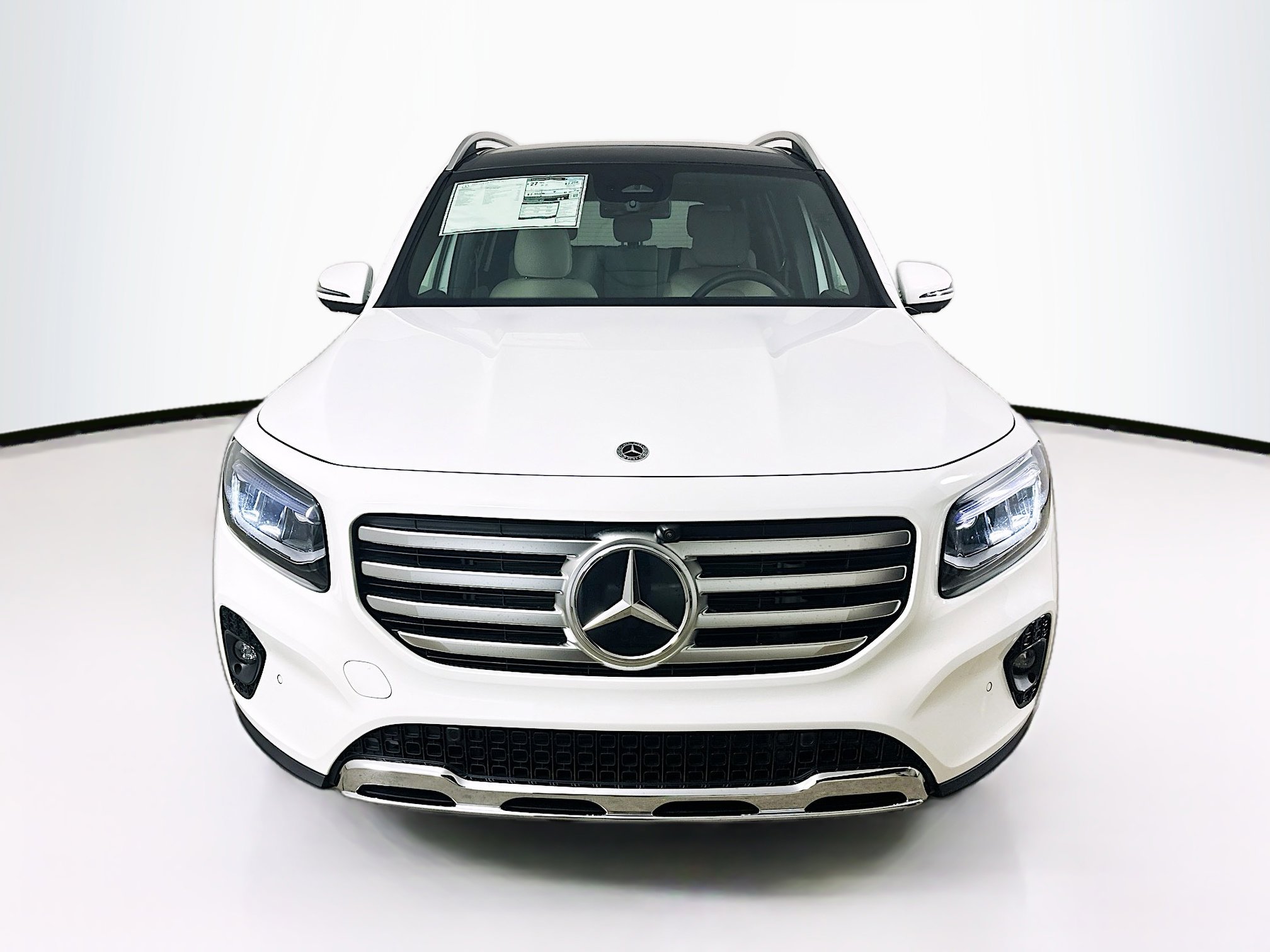 Certified 2025 Mercedes-Benz GLB 250 4MATIC image 2
