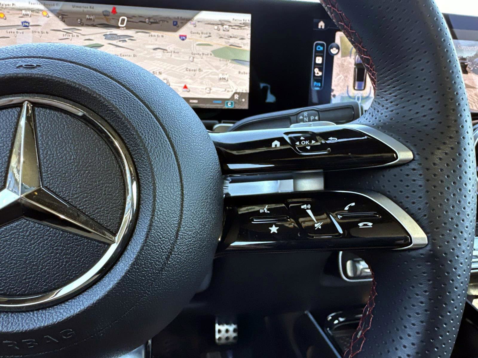 Certified 2025 Mercedes-Benz GLB 250 image 31