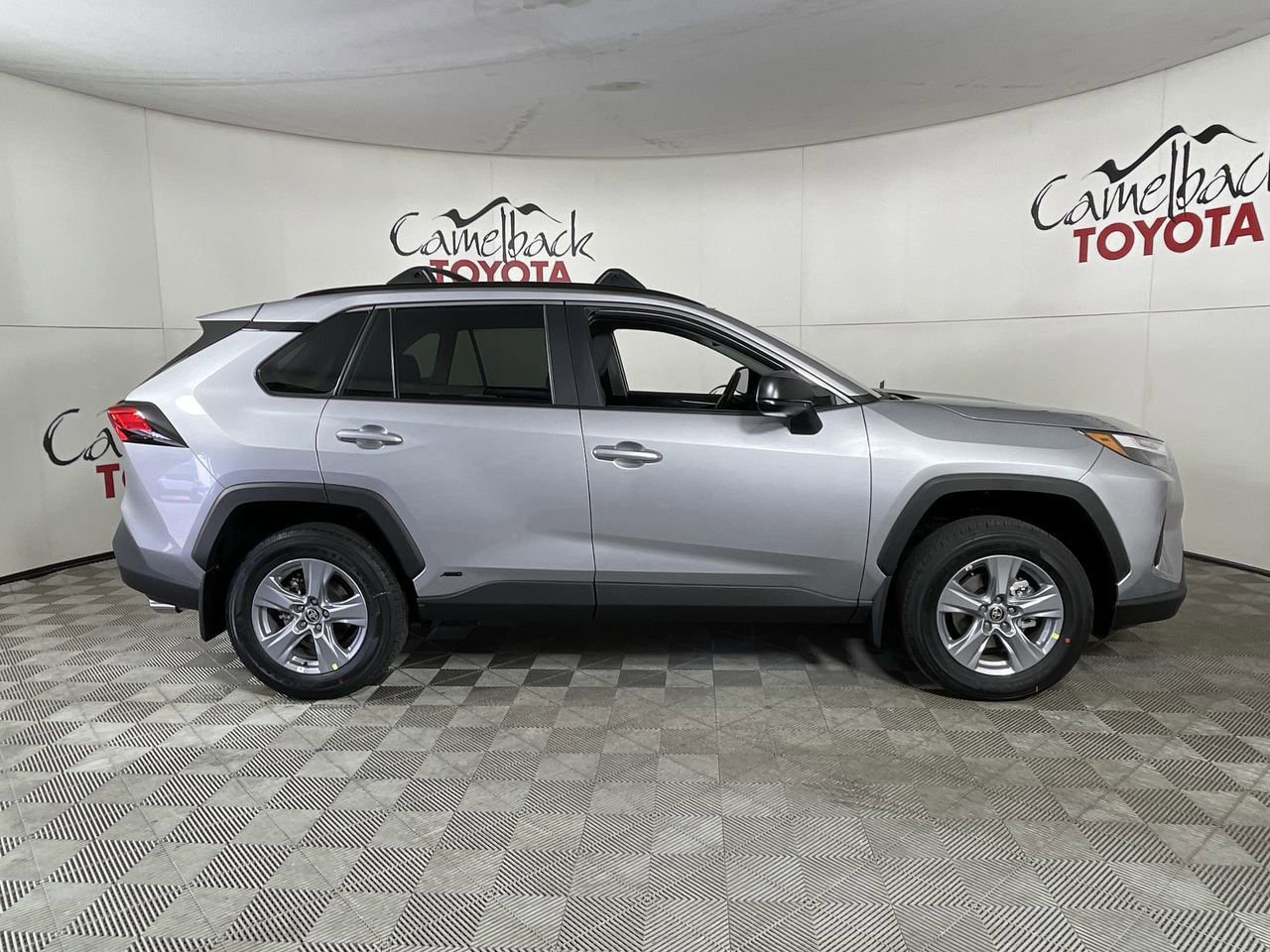 New 2025 Toyota RAV4 LE image 8