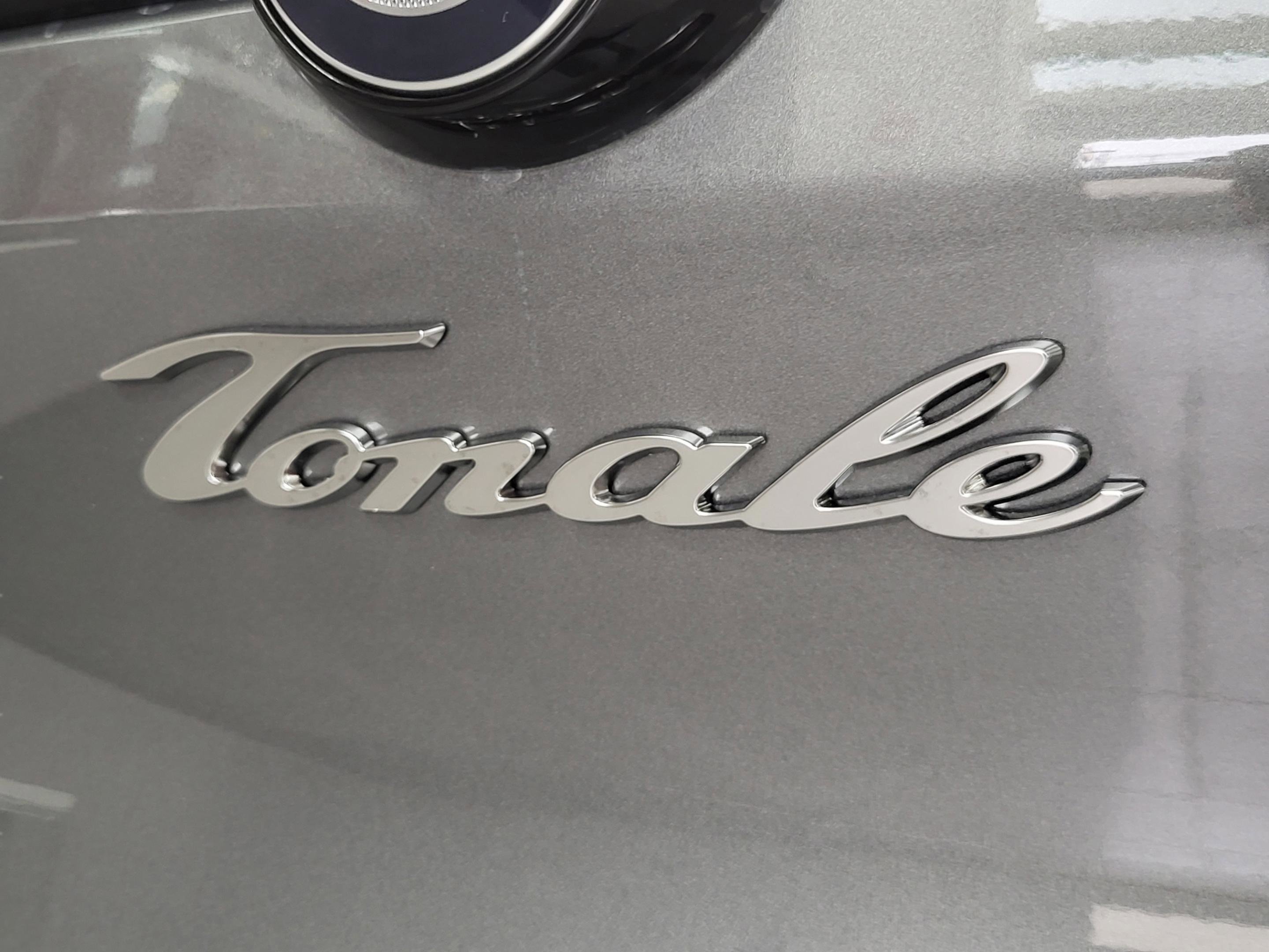 New 2025 Alfa Romeo Tonale w/ Premium Package image 11