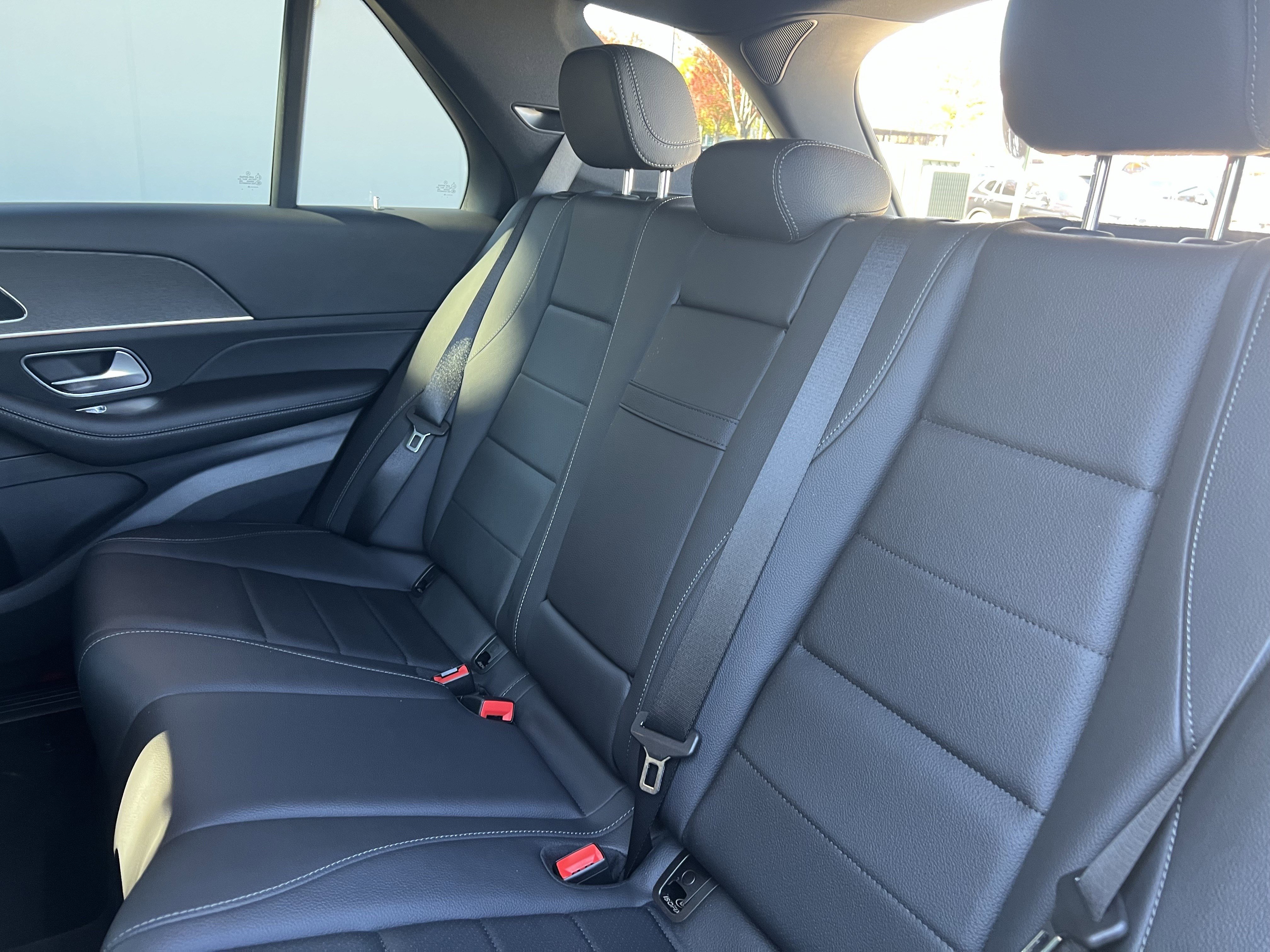 Certified 2025 Mercedes-Benz GLE 350 4MATIC image 33