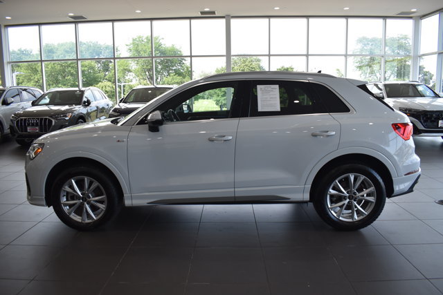Used 2023 Audi Q3 2.0T Premium Plus w/ Premium Plus Package AWD/4WD image 4