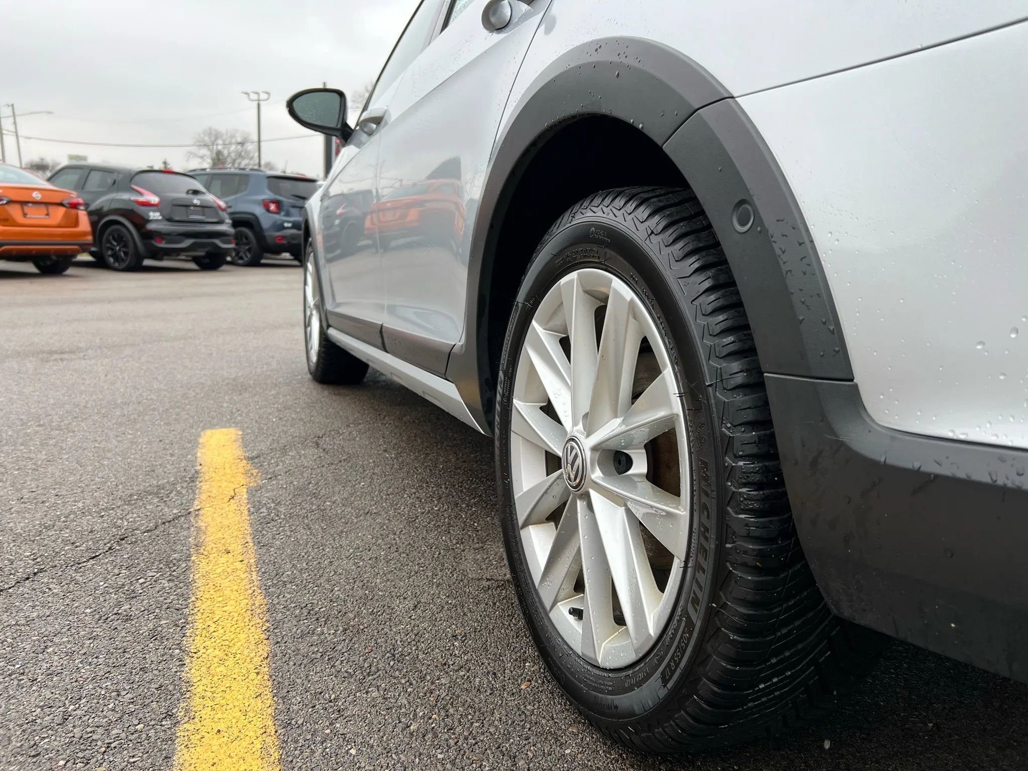 Used 2017 Volkswagen Golf Alltrack SE image 10