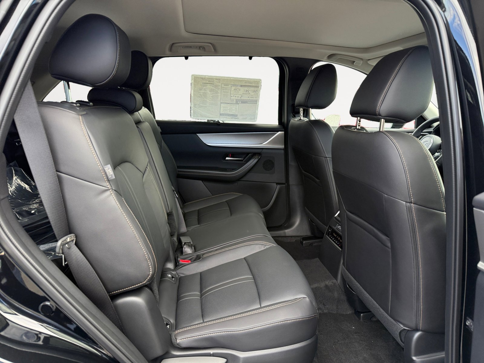 New 2026 MAZDA CX-90 Plug-In Hybrid w/Premium Sport image 18