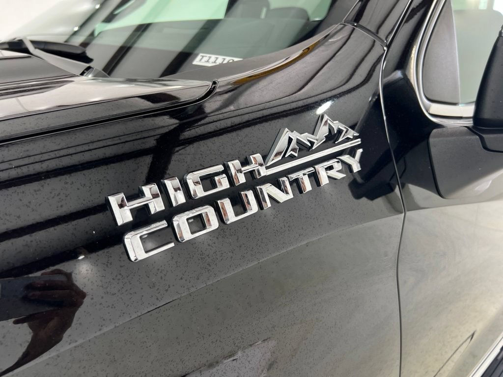 Used 2024 Chevrolet Silverado 1500 High Country w/ Technology Package AWD/4WD image 28