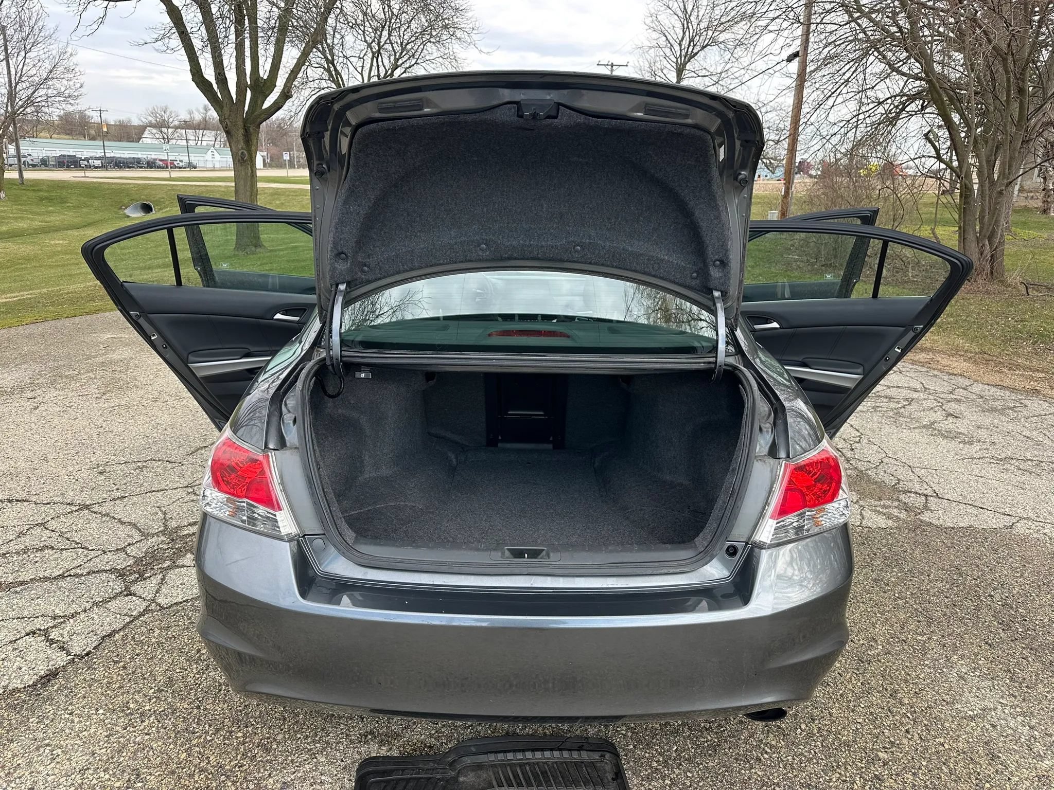 Used 2010 Honda Accord EX-L image 11
