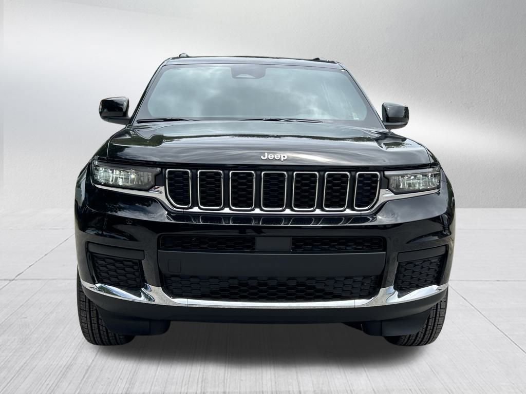 New 2024 Jeep Grand Cherokee L Laredo image 8