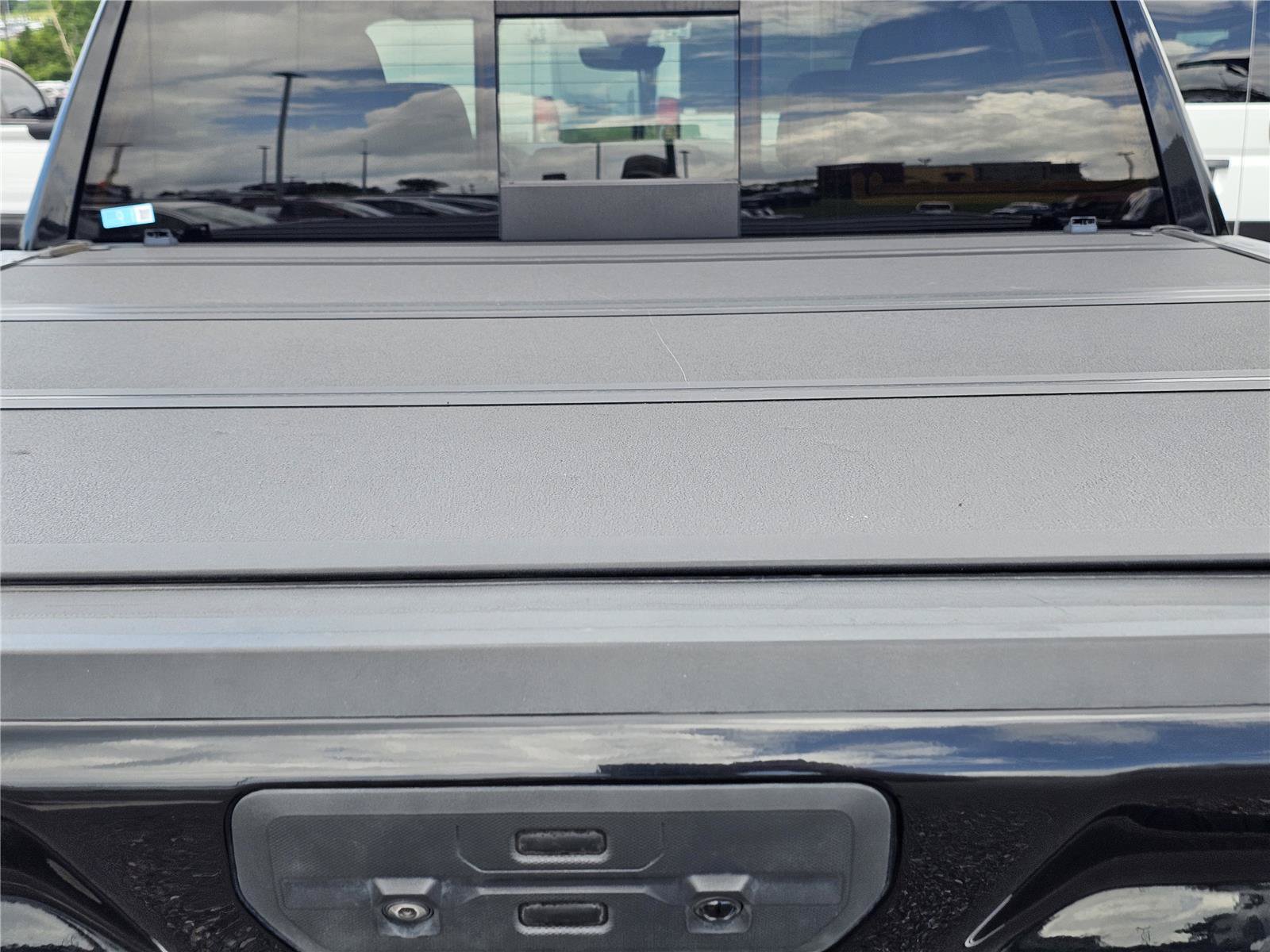 Used 2021 GMC Sierra 1500 AT4 w/ AT4 Value Package AWD/4WD image 13