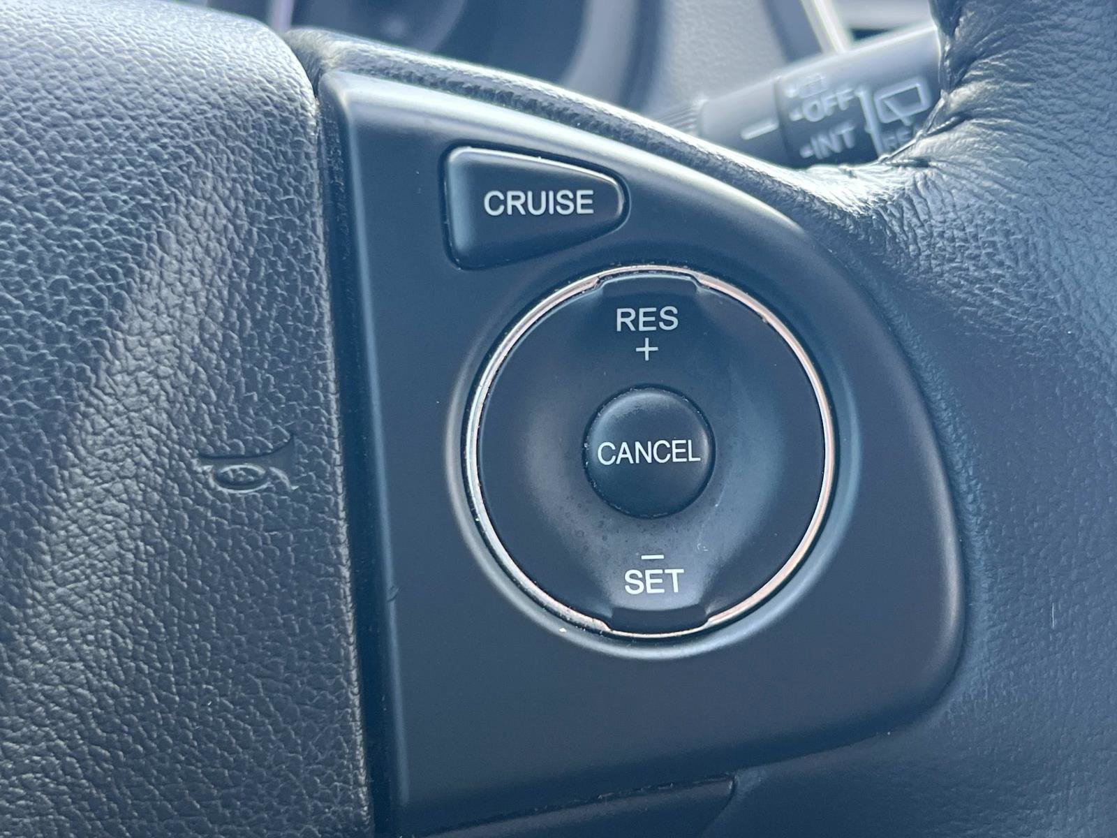 Used 2015 Honda CR-V EX-L image 10