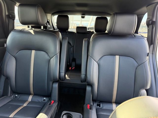 Used 2024 MAZDA CX-90 3.3 Turbo w/ Premium Plus Pkg image 12