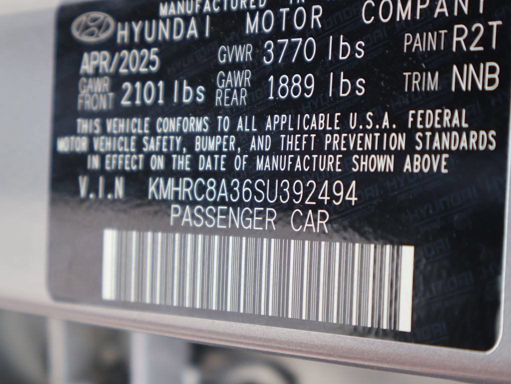 Used 2025 Hyundai Venue SEL FWD image 42