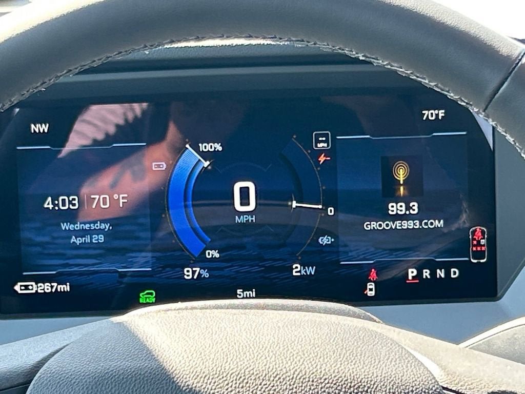 New 2027 Chevrolet Bolt RS FWD image 14