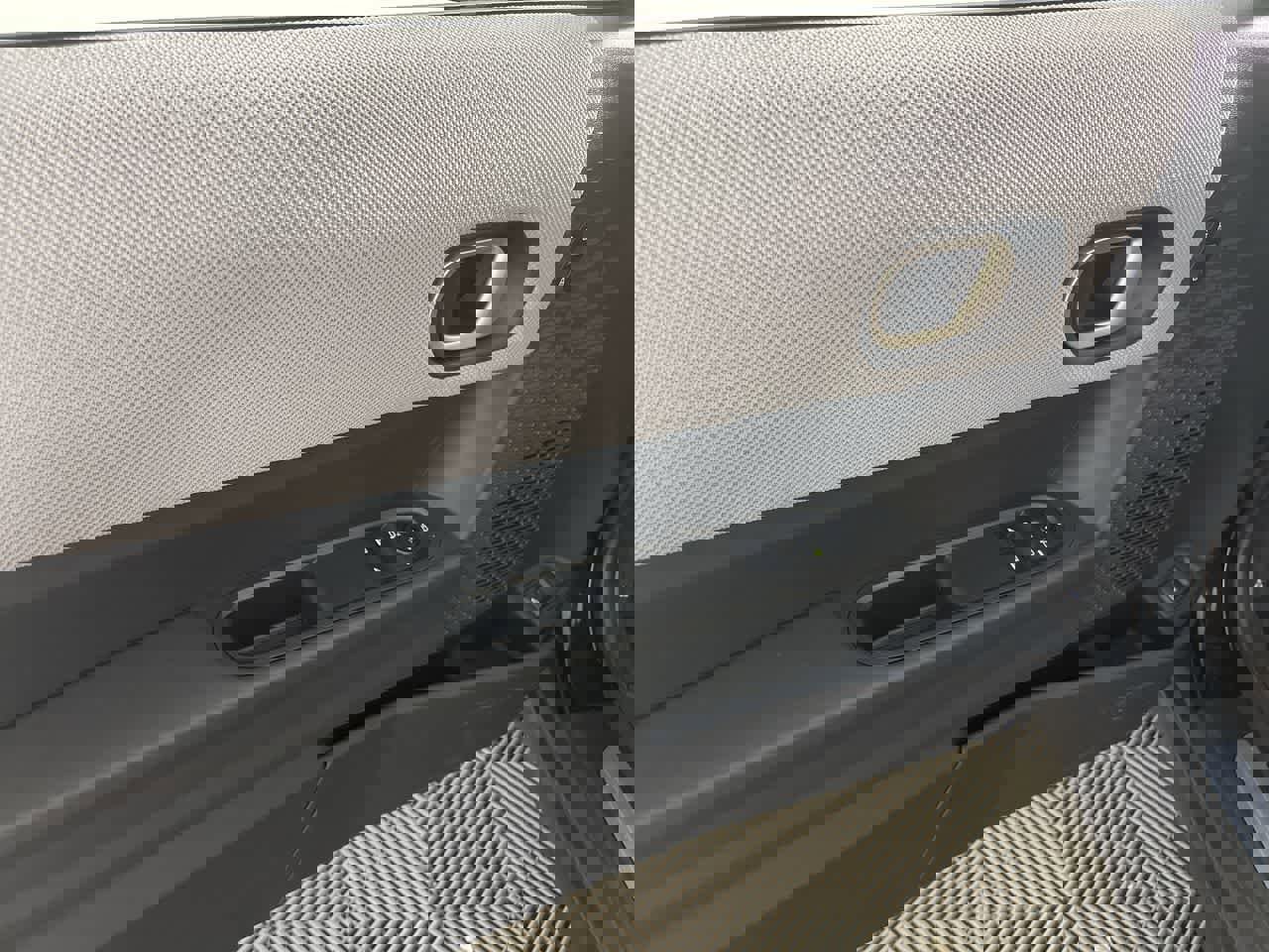 Used 2025 MINI Cooper S image 11