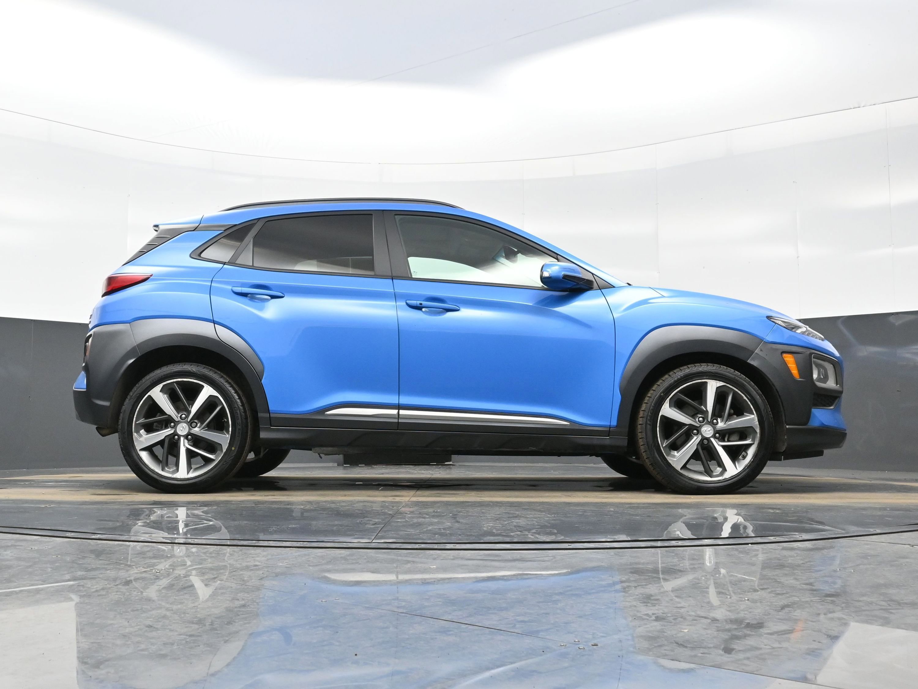 Used 2020 Hyundai Kona Ultimate image 32