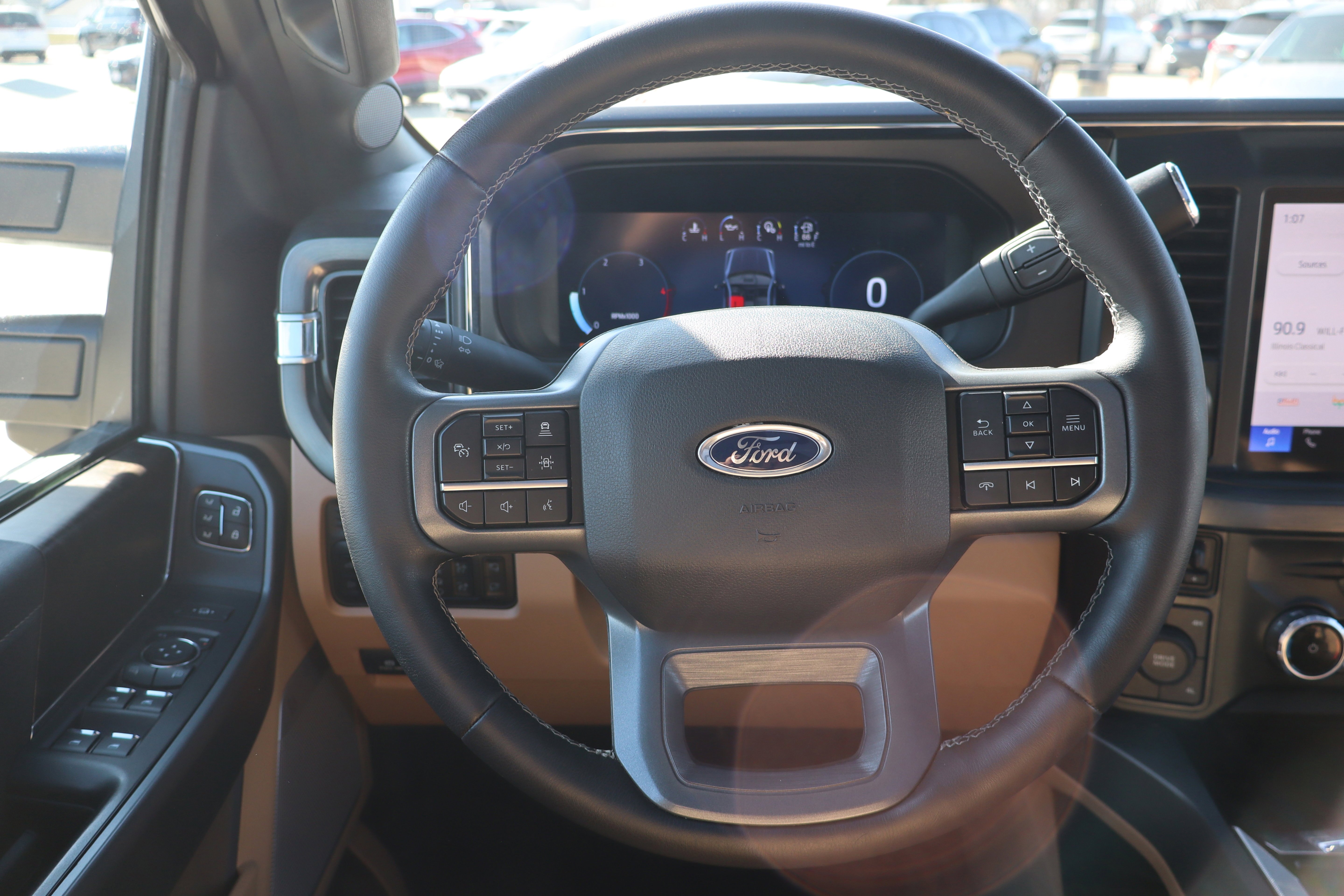 Used 2025 Ford F350 Lariat w/ Lariat Ultimate Package image 15