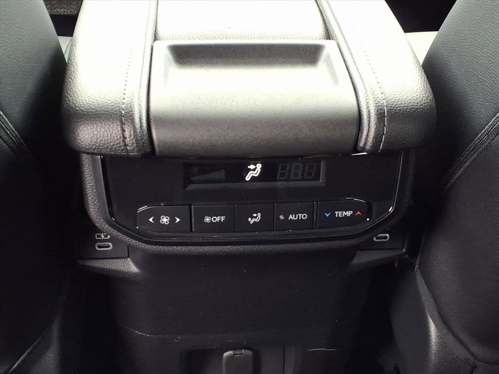 New 2026 Toyota Grand Highlander XLE image 11