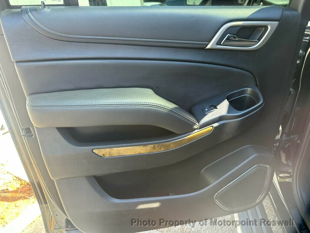 Used 2017 GMC Yukon XL Denali w/ Open Road Package AWD/4WD image 29